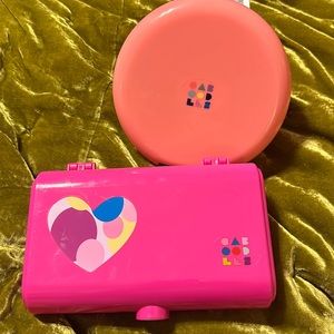 💖Caboodles!!!!💖 Retro!!! Super cute! Comes as a pair!!